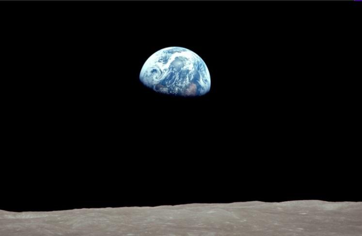 Apa, văzută de pe Lună, Foto: NASA
