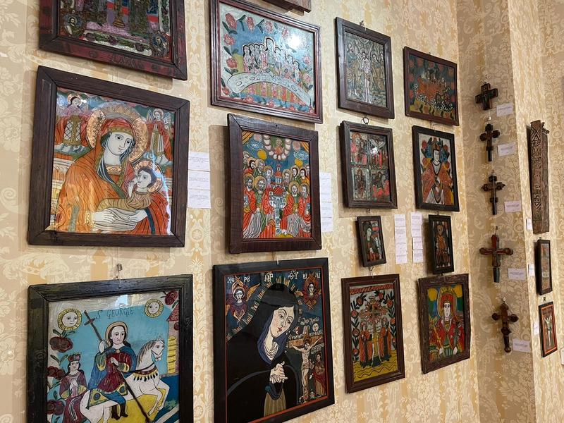 Expoziția Licitației de Artă Sacră la Palatul Cesianu-Racoviță, Foto: Artmark