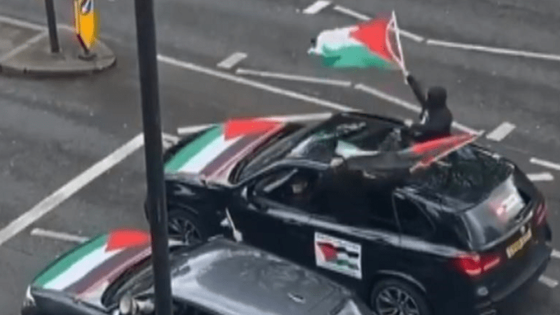 Patru barbati au fost arestati in Londra dupa ce au proliferat mesaje antisemite, Foto: Captura YouTube