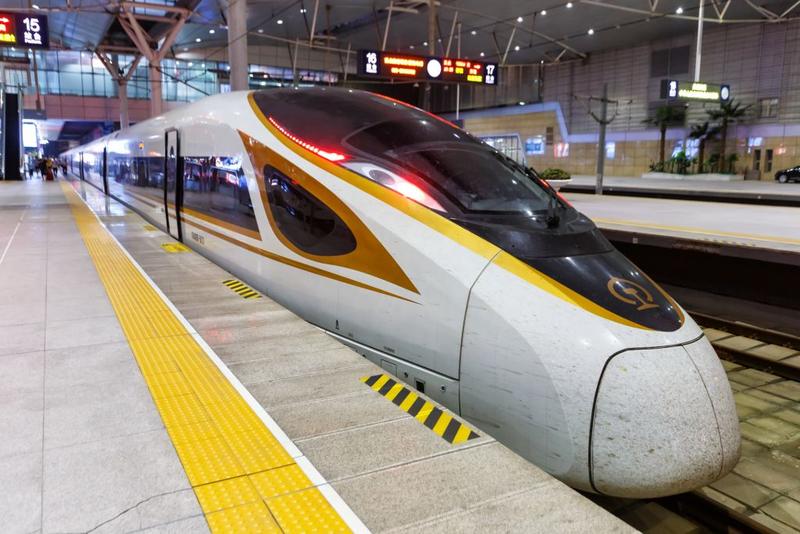 Tren chinez de mare viteza Fuxing, Foto: Boarding1now, Dreamstime.com