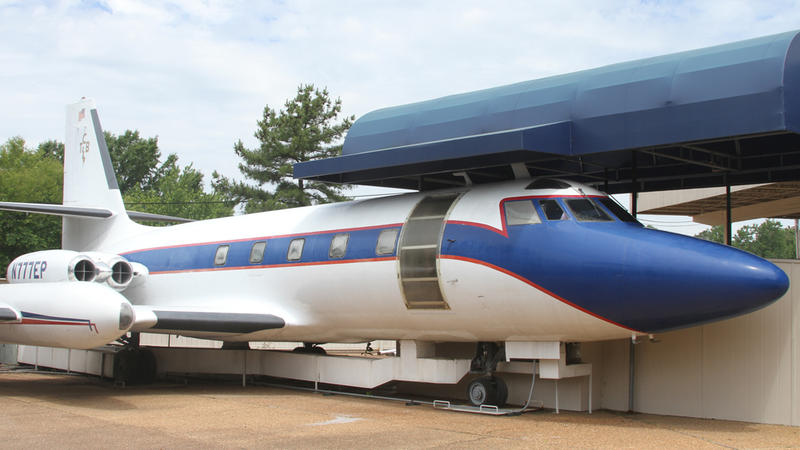 Avionul ce a aparținut lui Elvis Presley - Convair 880, botezat „Lisa Marie”, Foto: Artmark
