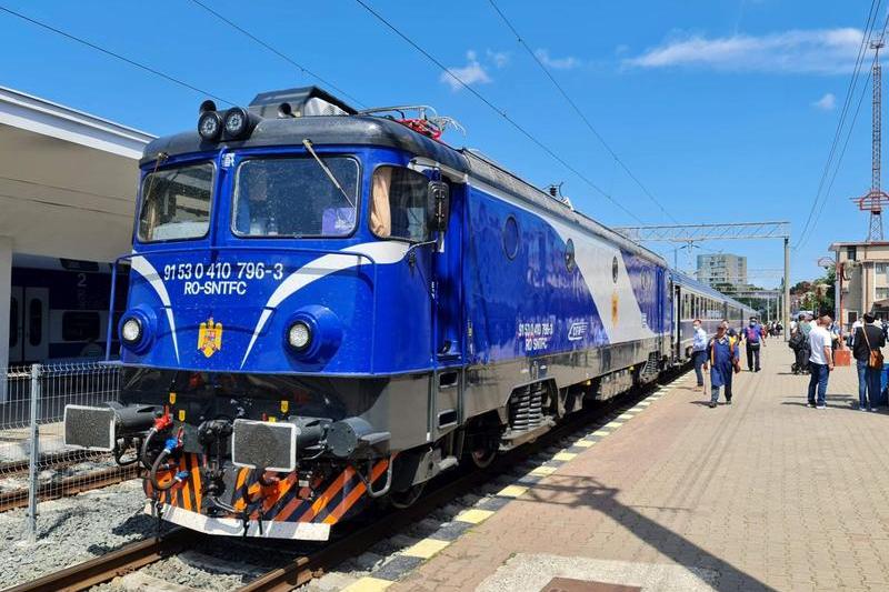 Tren in gara la Constanta, Foto: Vlad Barza / HotNews.ro