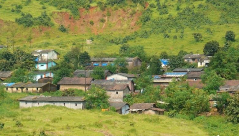 Sat în India, Foto: youtube.com