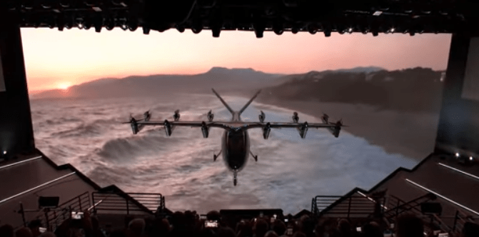 taxi zburator Maker, Foto: Captura YouTube