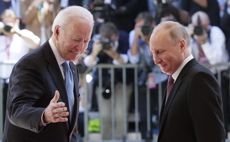 Joe Biden si Vladimir Putin la summitul de la Geneva, Foto: Mikhail Metzel / TASS / Profimedia Images