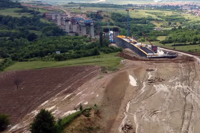 Viaductul Talmacel de pe A1 Sibiu - Boita, Foto: Captura YouTube