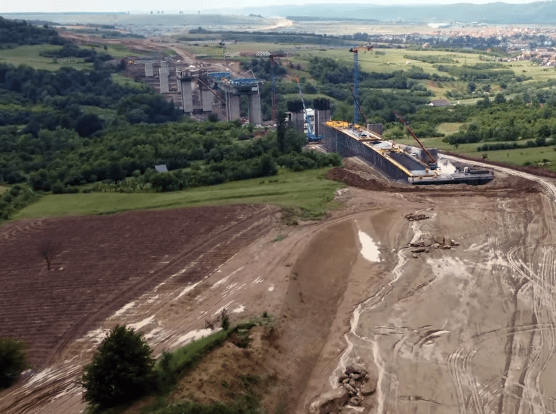 Viaductul Talmacel de pe A1 Sibiu - Boita, Foto: Captura YouTube