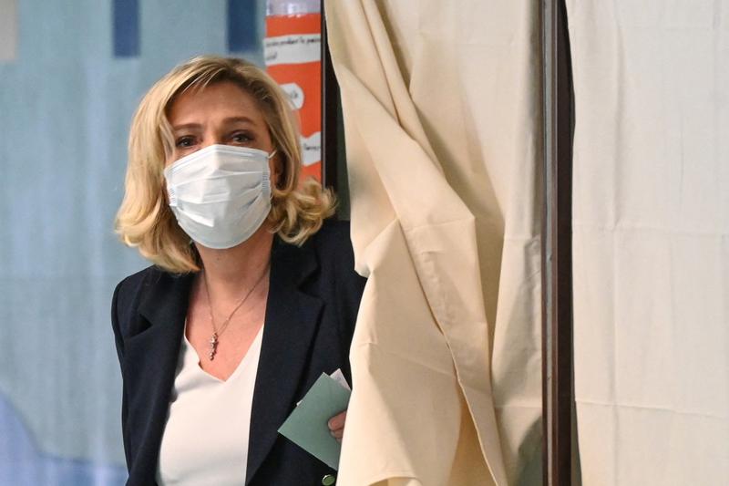 Marine Le Pen, la vot, Foto: DENIS CHARLET / AFP / Profimedia