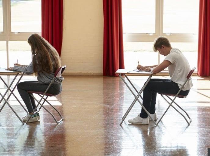 Elevi in Marea Britanie , Foto: Hotnews