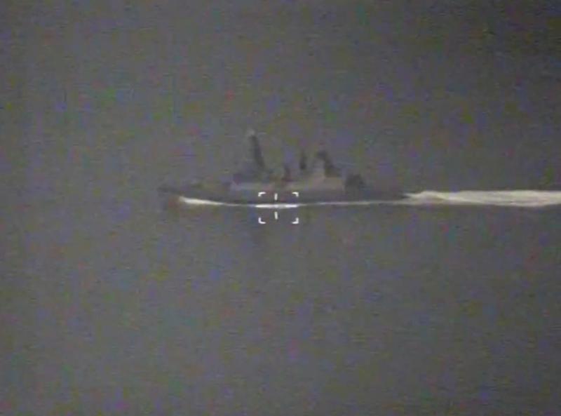 HMS Defender in raza avioanelor de lupta rusesti, Foto: MoD Russia / East2West News / Profimedia Images