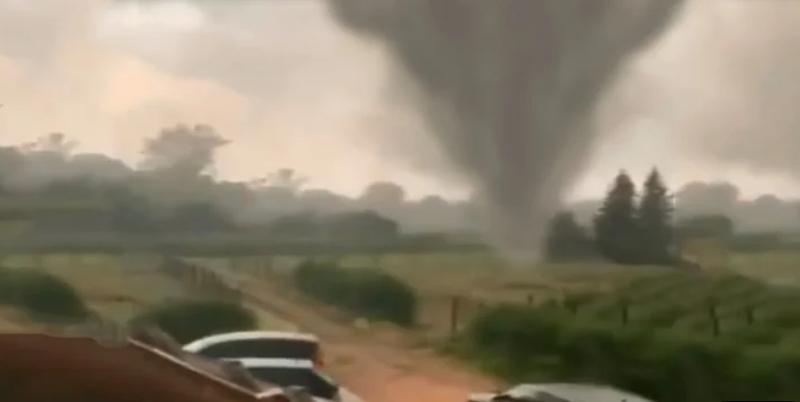 Tornada puternica în Cehia, Foto: captura video