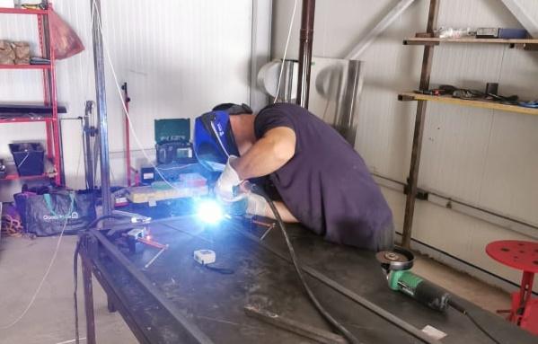 Confectii metalice, Foto: Hotnews