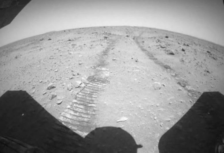 Imagine de pe Marte trimisa de roverul Zhurong, Foto: Agentia Spatiala Chineza