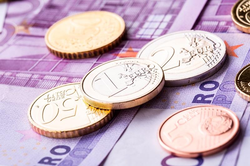 bancnote si monede euro, Foto: Dreamstime.com