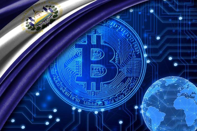 El Salvador a devenit prima tara din lume care a adoptat bitcoin ca mijloc legal de plata, Foto: Millenium / Alamy / Profimedia Images