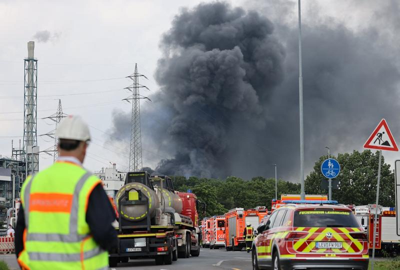 Explozia de la parcul industrial chimic din Leverkusen a fost clasata in categoria „pericol extrem”, Foto: Oliver Berg / AFP / Profimedia Images