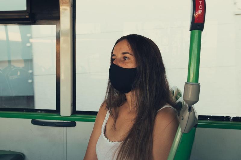 Locuitorii si vizitatorii Pragai se vor putea vaccina anti-Covid in autobuz, Foto: Antonio Hugo / Alamy / Profimedia Images