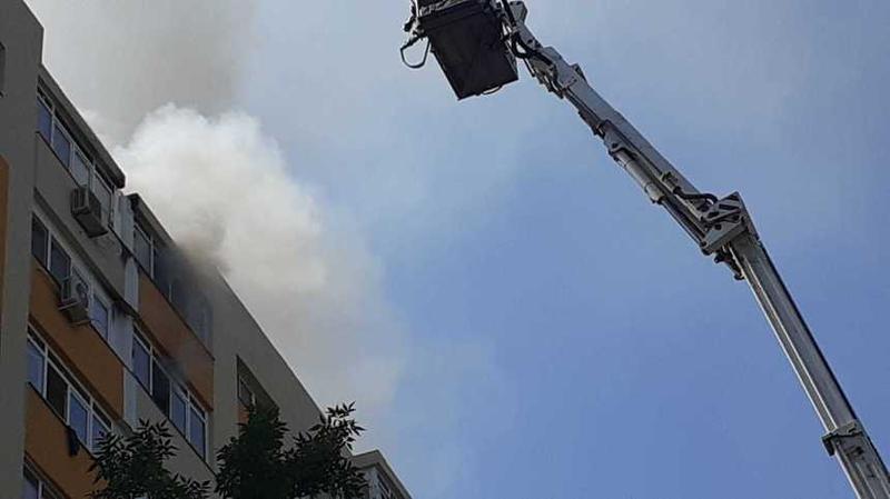 incendiu la un bloc din Rahova, Foto: ISU Bucuresti-Ilfov