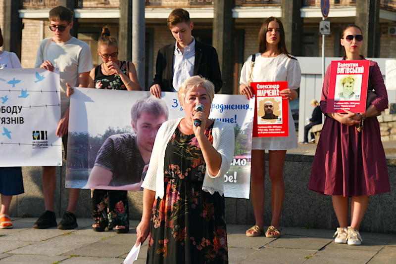 Mama lui Valentin, Maidan, Kiev, Foto: Gabriel Bejan