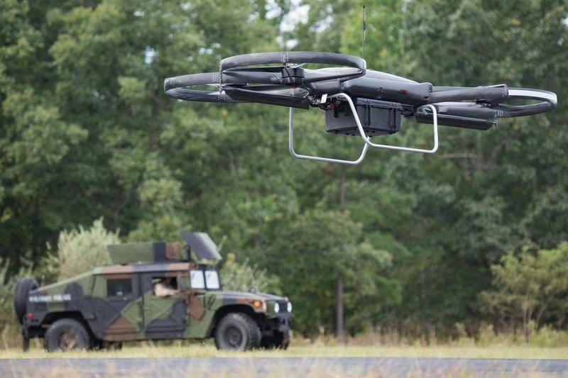 Drone si armata, Foto: DVIDS