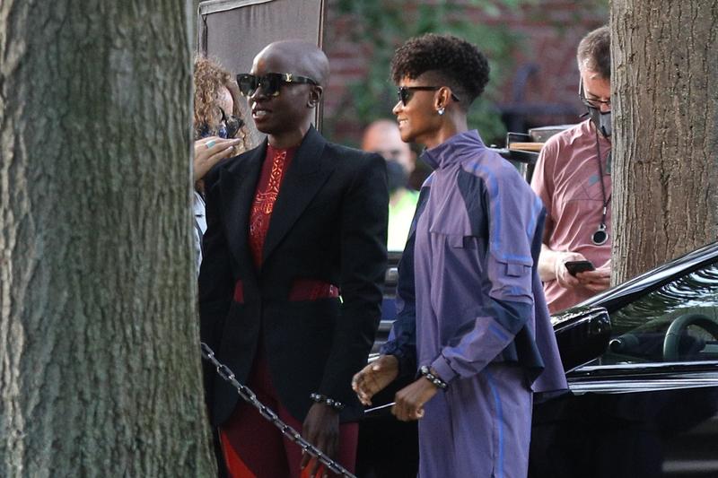 Danai Gurira și Letitia Wright (dreapta) in timpul filmarilor, Foto: Profimedia Images