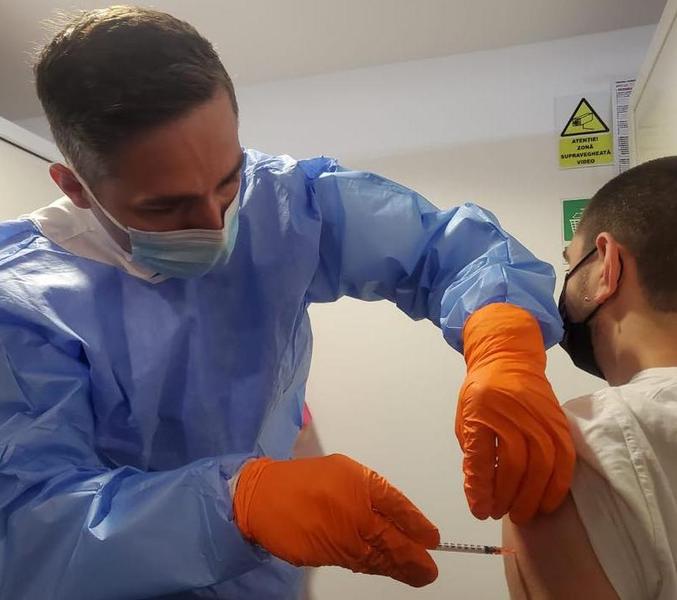 Vaccinare impotriva COVID-19, Foto: CNCAV