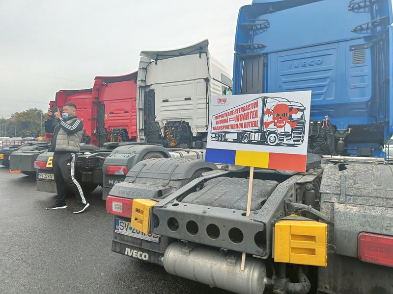 Protest transportatori pancarta, Foto: Hotnews