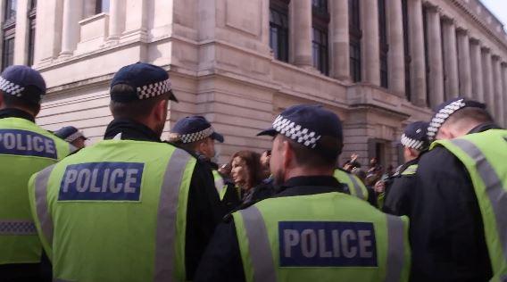 Politisti agresati in Londra, Foto: YouTube