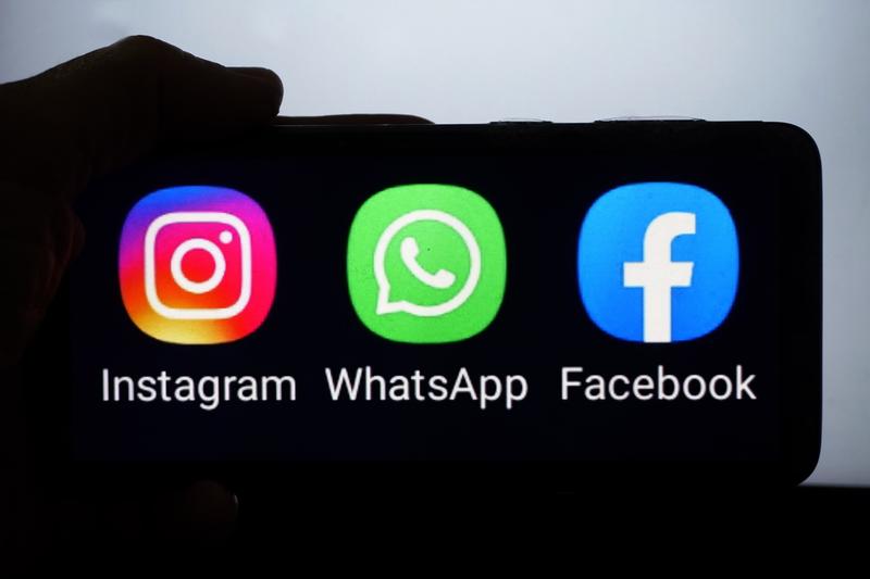 Instagram, WhatsApp și Facebook, Foto: Cris Faga / Shutterstock Editorial / Profimedia