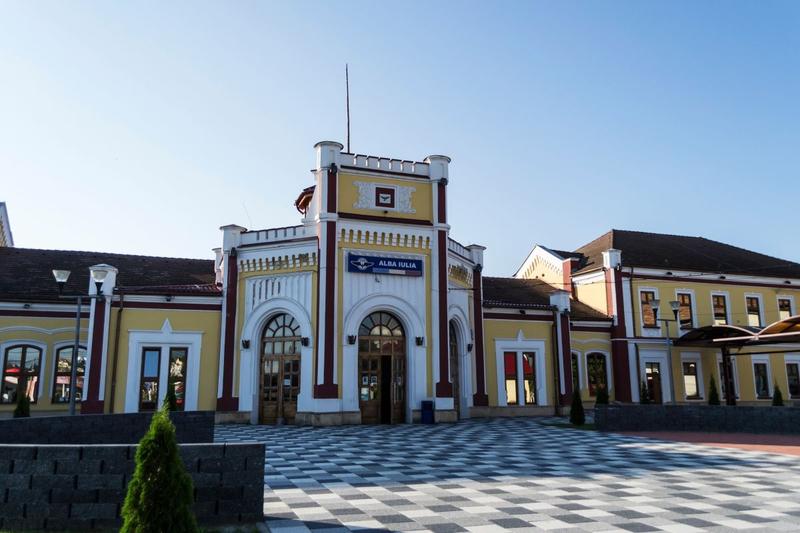 Gara din Alba Iulia, Foto: Adriana Sulugiuc, Dreamstime.com