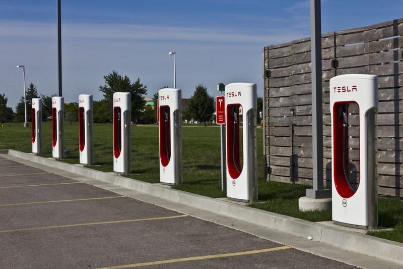 Tesla Supercharger, Foto: Jonathan Weiss, Dreamstime.com