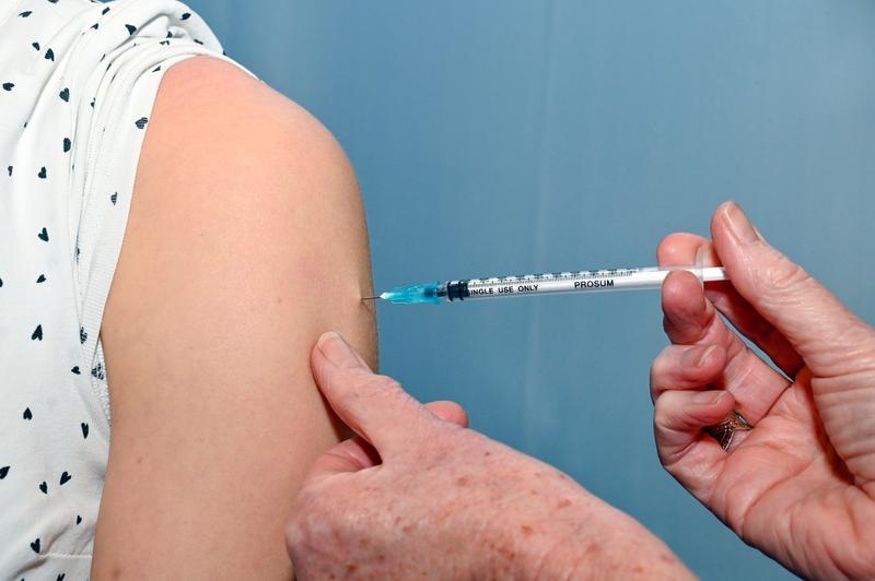 Vaccinare impotriva COVID-19, Foto: Dr. P. Marazzi / Sciencephoto / Profimedia Images