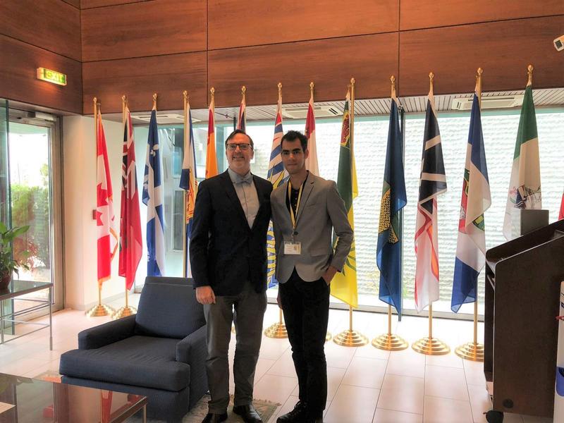 Andrei a decis să studieze diplomație (în loc de medicină) în urma întâlnirii cu dl Ian Trites, consilier politic la Ambasada Canadei , Foto: Terre des hommes