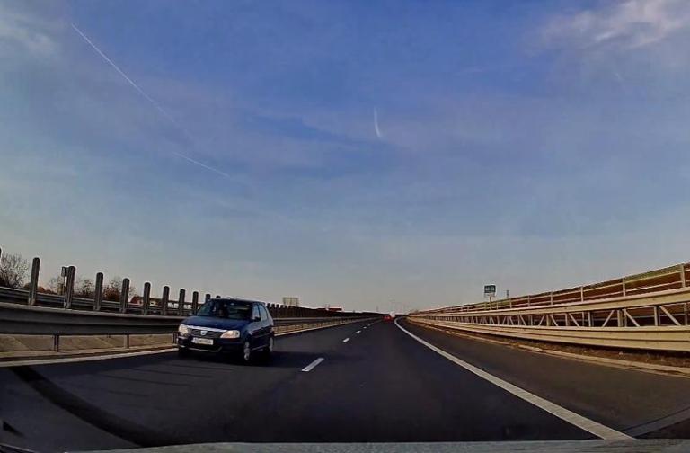 Sofer care conduce pe contrasens pe autostrada, Foto: Captura video