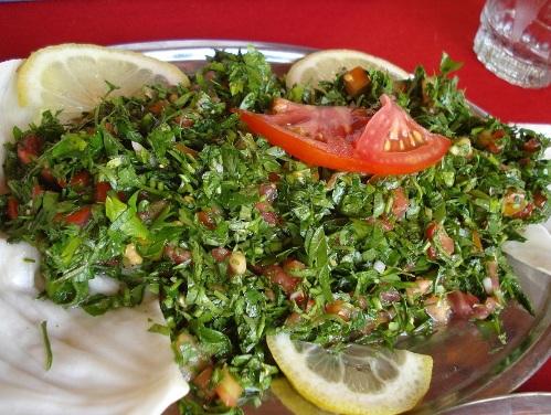 Pătrunjelul conține mai multă vitamină C decât citricele, Foto: Wikipedia