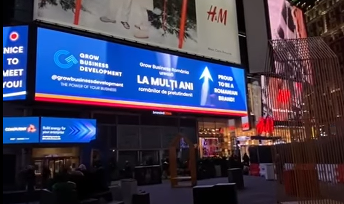 La multi ani in romana de 1 Decembrie in Times Square, Foto: Captura video