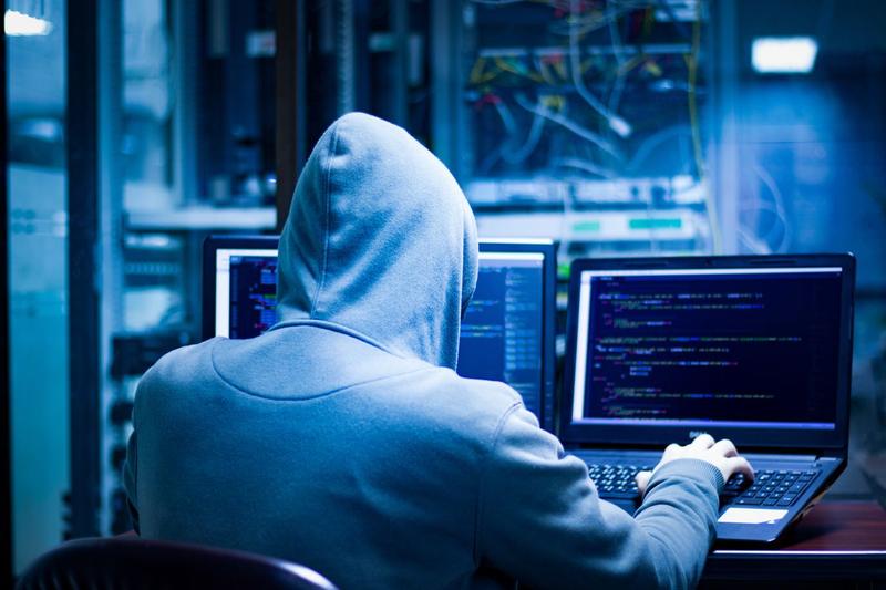 Hacker, Foto: P Boriboon, Dreamstime.com