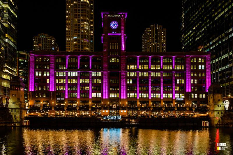 Mi-e dor de tine - Chicago, Foto: Lights On România