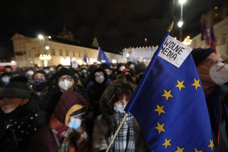 Proteste Polonia (Sursa foto: Facebook, Donald Tusk), Foto: Hotnews