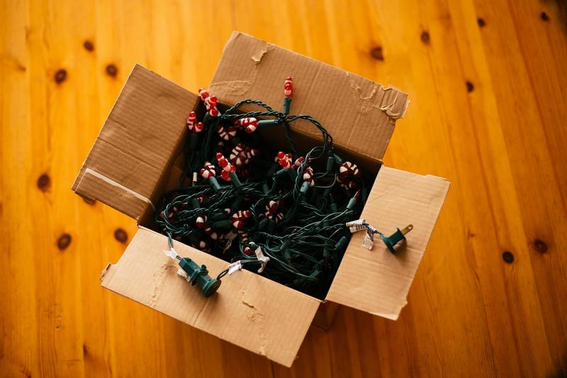 Legile universului guverneaza pana si innodarea beculetelor de Craciun, Foto: Adam C. Barlett / ImageSource / Profimedia Images