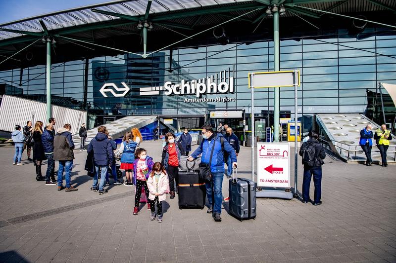 Aeroportul Schiphol din Amsterdam, Foto: Robin Utrecht / Shutterstock Editorial / Profimedia