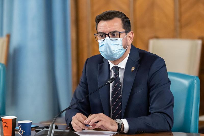 Adrian Chesnoiu, Foto: Guvern