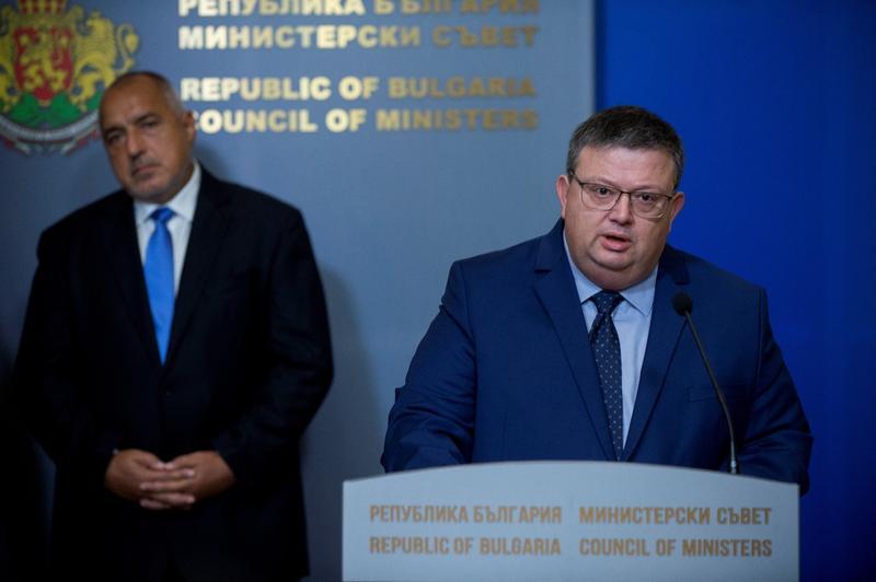 Sotir Tsatsarov alaturi de fostul premier bulgar Boiko Borisov, Foto: Nicolay Doychinov / AFP / Profimedia Images