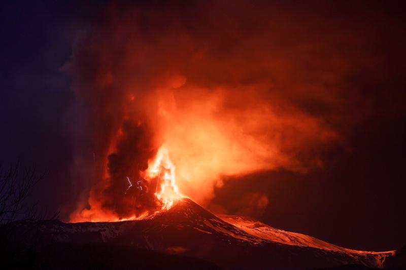 Eruptia vulcanului Etna din Sicilia, februarie 2022, Foto: Platania/Fotogramma / Zuma Press / Profimedia