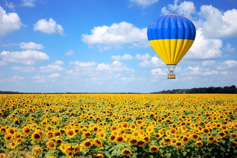 Un balon in culorile steagului Ucrainei, Foto: A. Kharchenko, Dreamstime.com