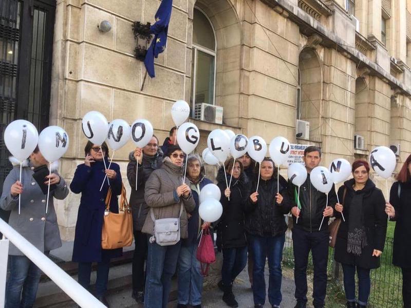 Protest al pacientilor in fata Ministerului Sanatatii in toamna anului 2017, Foto: Hotnews