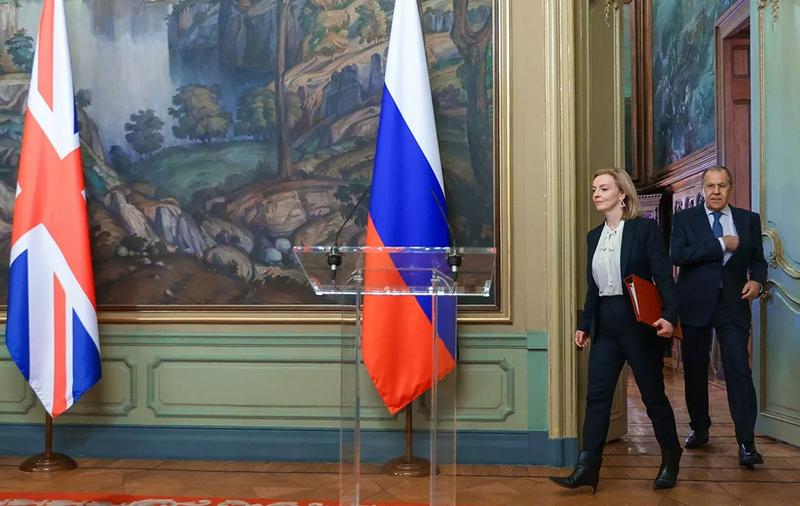 Liz Truss și Serghei Lavrov, Foto: EyePress News / Shutterstock Editorial / Profimedia Images