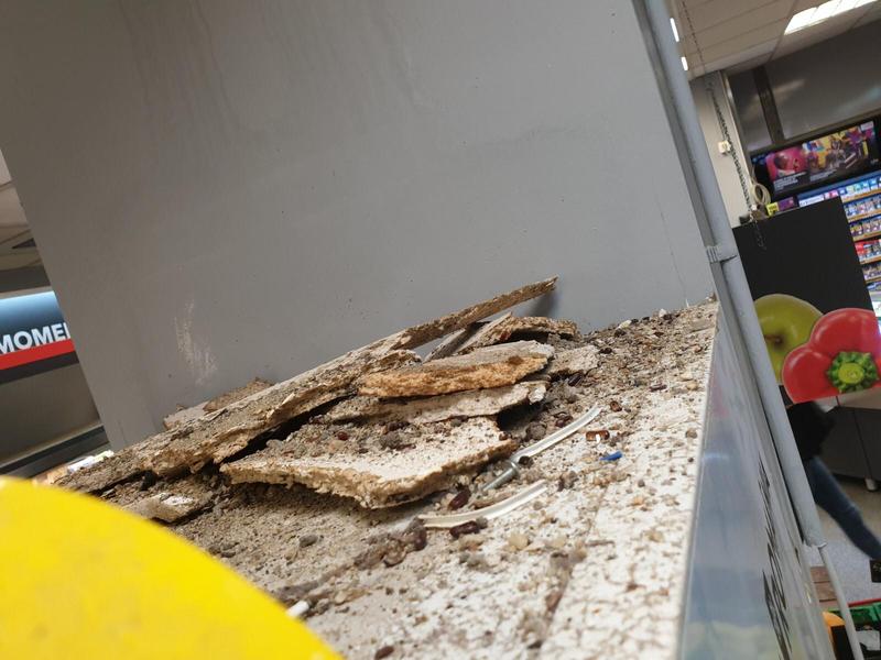 noi amenzi ANPC pentru Mega Image, Foto: ANPC