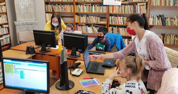 Club CODE Kids în biblioteca publica, Foto: Code Kids