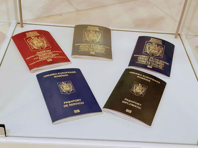 Pasapoarte, Foto: Hotnews